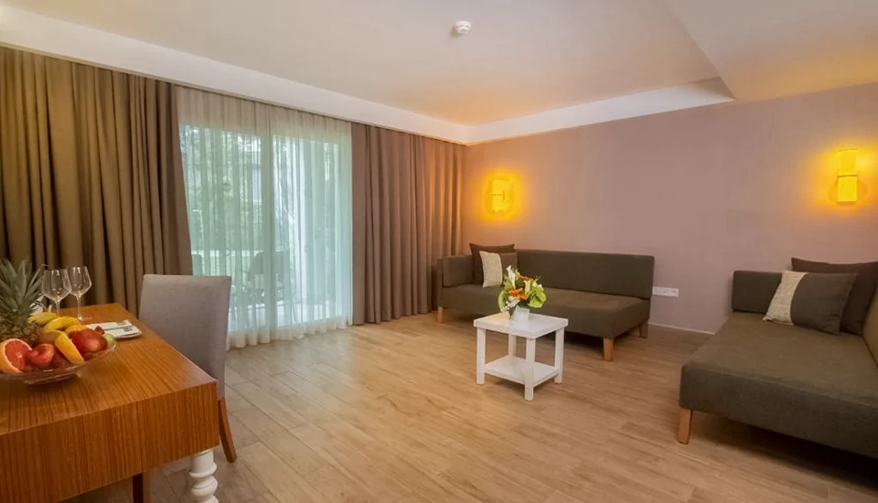 هتل شروود اکسکلوسیو کمر آنتالیا